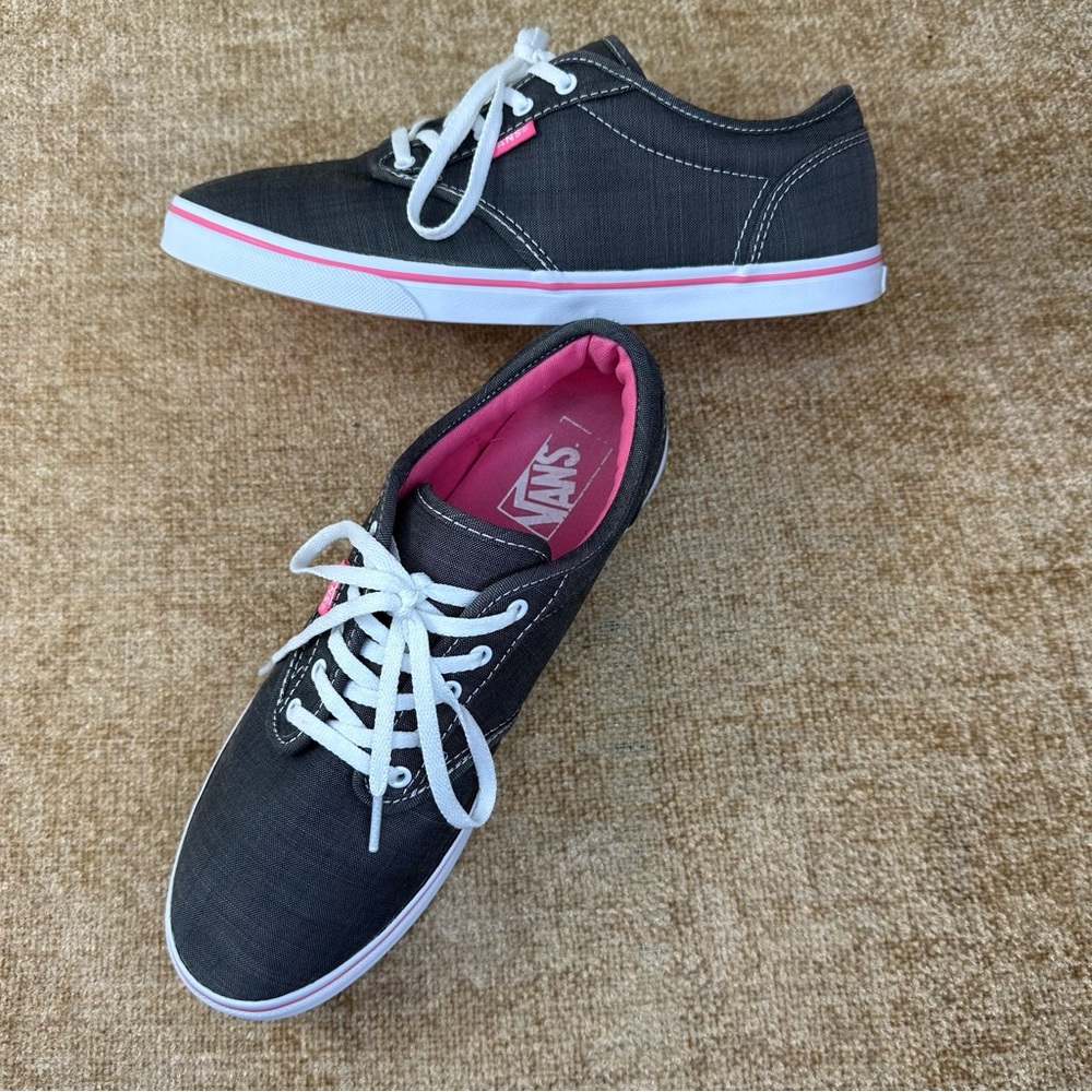 Vans Atwood Grey/Pink Low Canvas Sneakers Women’s Size 9